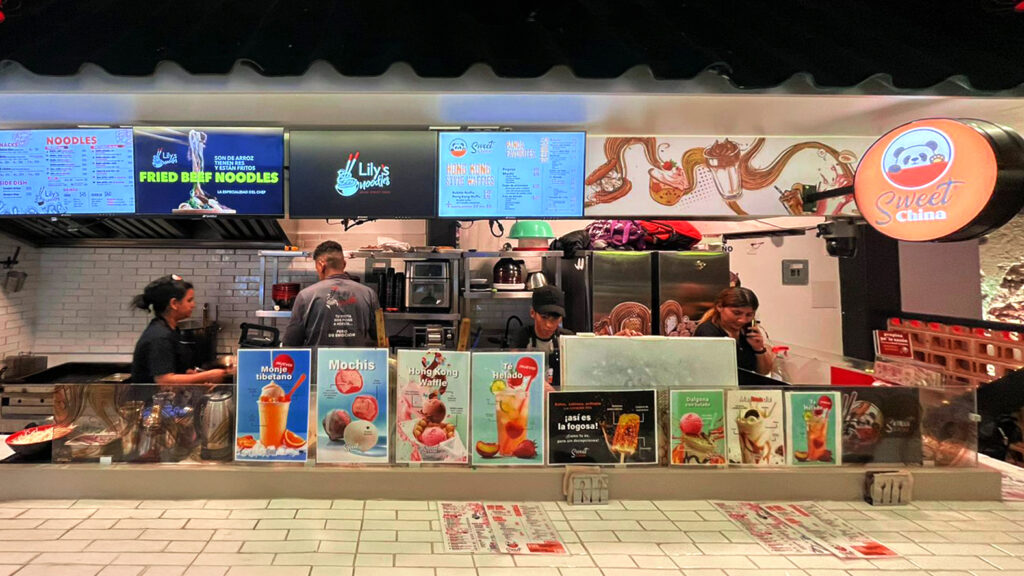 Lily's Noodles / Sweet China Mercado Barrio Chino CDMX
